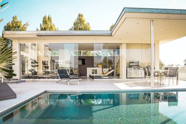 Les Secrets des Propriétés de Luxe à Bormes-les-Mimosas: Un Guide Exclusif